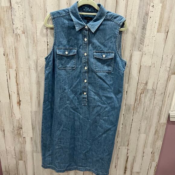 Talbots Denim Dress Womens 10 Blue Sleeveless Knee Length Classic Chambray - Picture 1 of 7